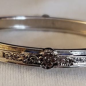 Silver tone bracelet